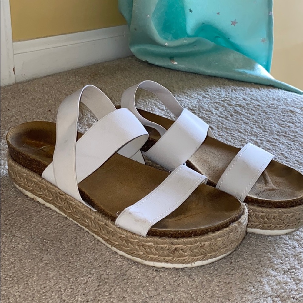White stretchy sandals